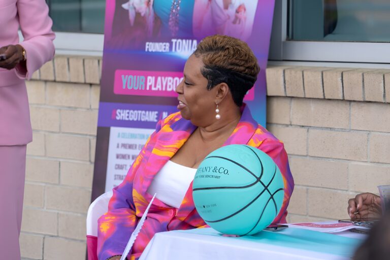 {"remix_data":[],"remix_entry_point":"challenges","source_tags":[],"origin":"unknown","total_draw_time":0,"total_draw_actions":0,"layers_used":0,"brushes_used":0,"photos_added":0,"total_editor_actions":{},"tools_used":{"ai_enhance":1},"is_sticker":false,"edited_since_last_sticker_save":true,"containsFTESticker":false}