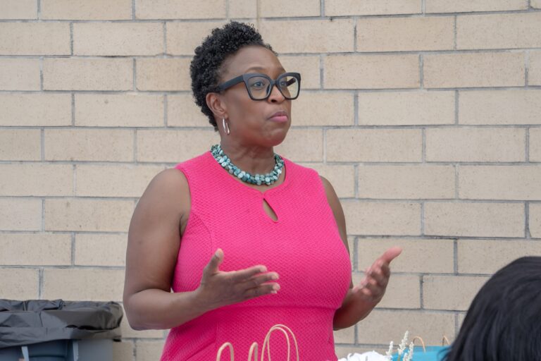 {"remix_data":[],"remix_entry_point":"challenges","source_tags":[],"origin":"unknown","total_draw_time":0,"total_draw_actions":0,"layers_used":0,"brushes_used":0,"photos_added":0,"total_editor_actions":{},"tools_used":{"ai_enhance":1},"is_sticker":false,"edited_since_last_sticker_save":true,"containsFTESticker":false}