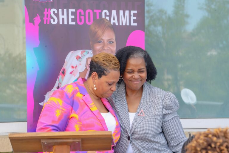 {"remix_data":[],"remix_entry_point":"challenges","source_tags":[],"origin":"unknown","total_draw_time":0,"total_draw_actions":0,"layers_used":0,"brushes_used":0,"photos_added":0,"total_editor_actions":{},"tools_used":{"beautify":1,"effects":1,"remove":1,"adjust":1},"is_sticker":false,"edited_since_last_sticker_save":true,"containsFTESticker":false}