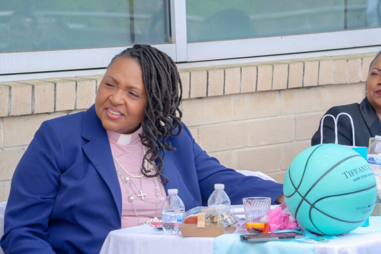 {"remix_data":[],"remix_entry_point":"challenges","source_tags":[],"origin":"unknown","total_draw_time":0,"total_draw_actions":0,"layers_used":0,"brushes_used":0,"photos_added":0,"total_editor_actions":{},"tools_used":{"beautify":1,"effects":1,"adjust":1,"remove":1},"is_sticker":false,"edited_since_last_sticker_save":true,"containsFTESticker":false}